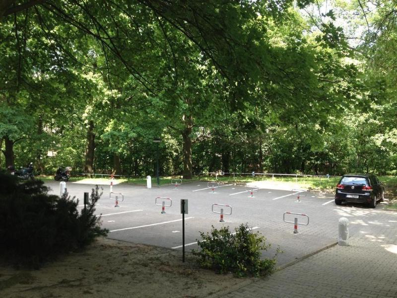 Alecsa Am Olympiastadion Berlin