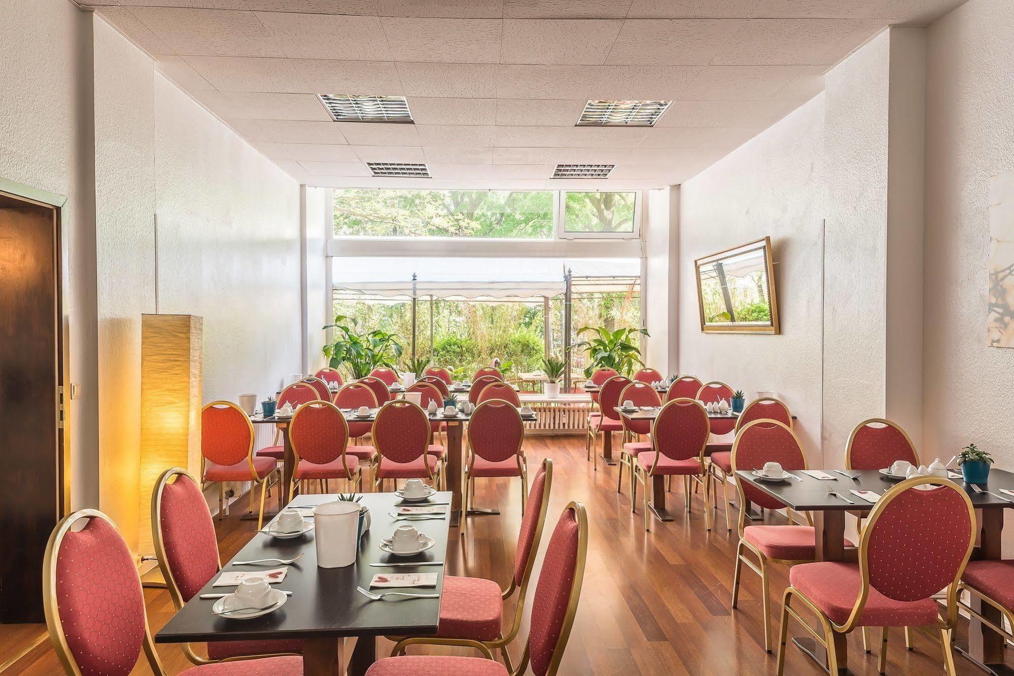Alecsa Am Olympiastadion Hotel Berlin